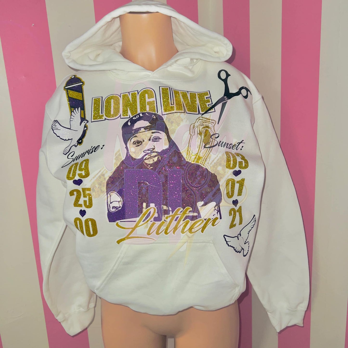 Sudadera con capucha y cara brillante