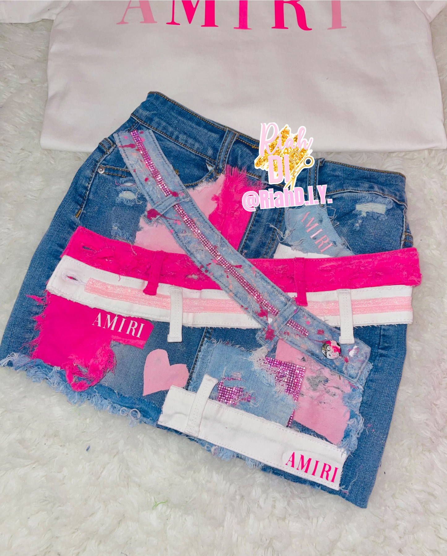 Conjunto de falda vaquera con camiseta