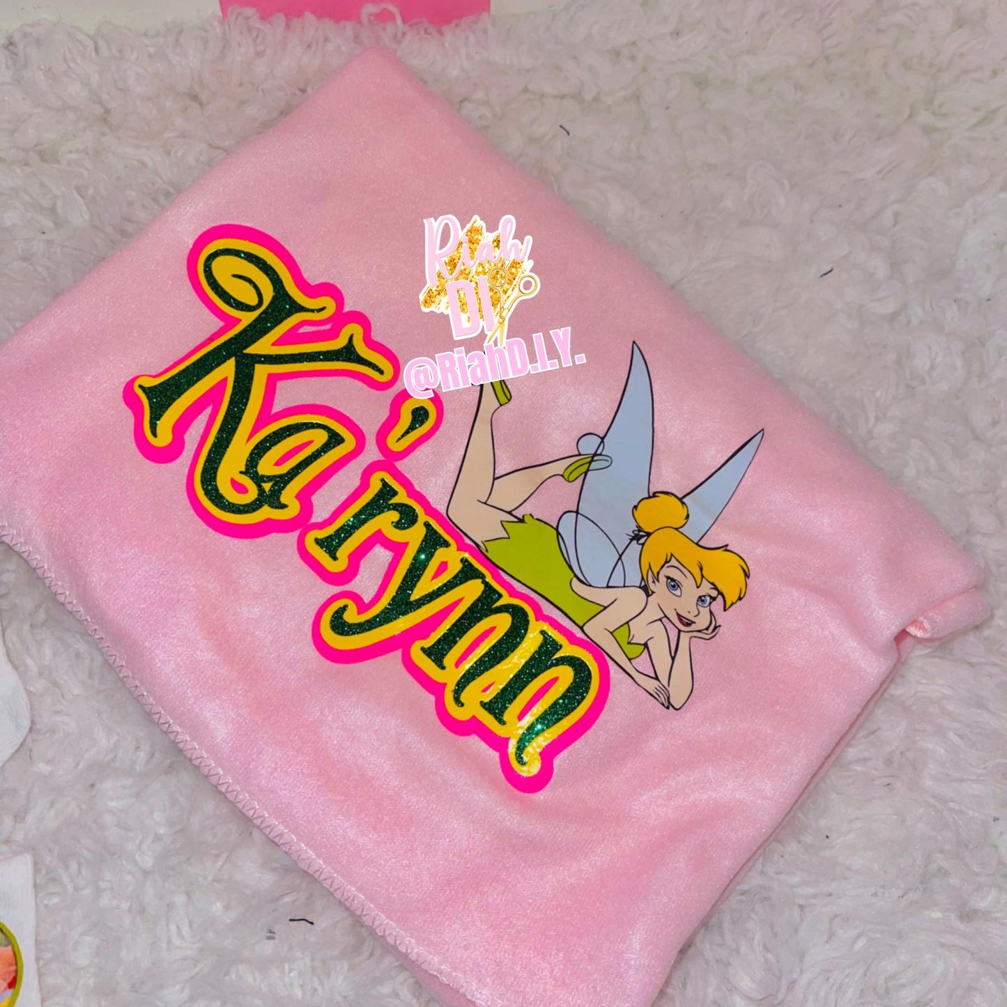 Cajón de armario personalizado para niña
