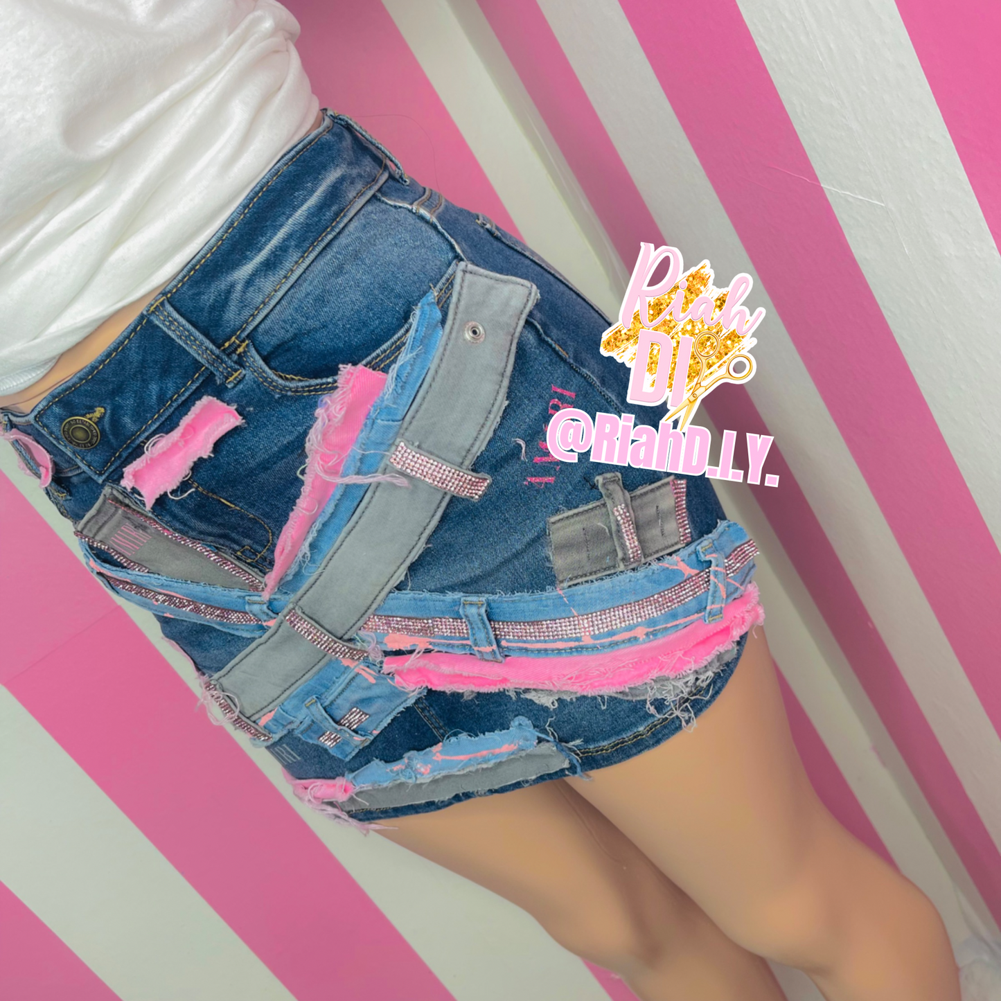 Conjunto de falda vaquera con camiseta