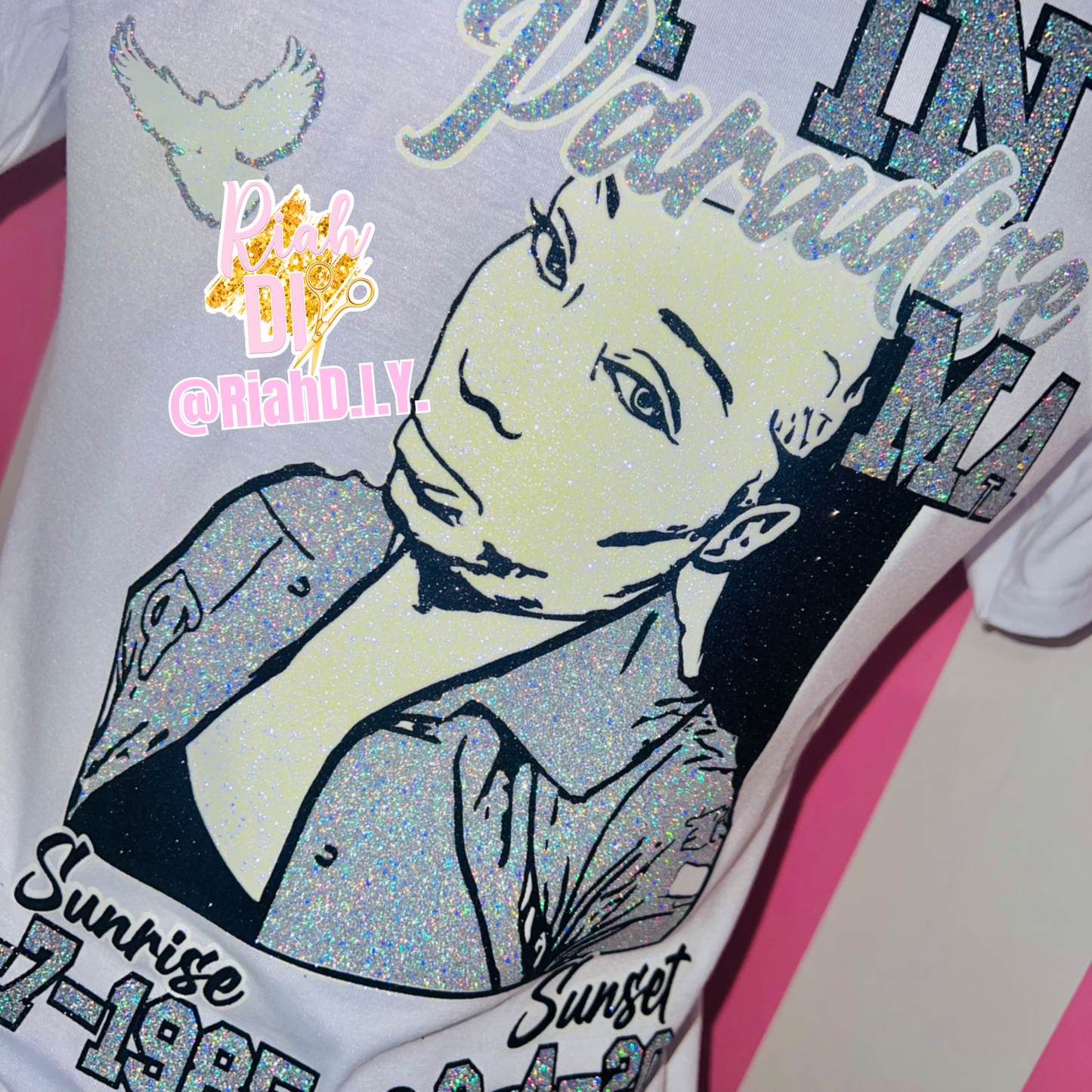 Descansa en el paraíso Camiseta con cara brillante/Peekaboo