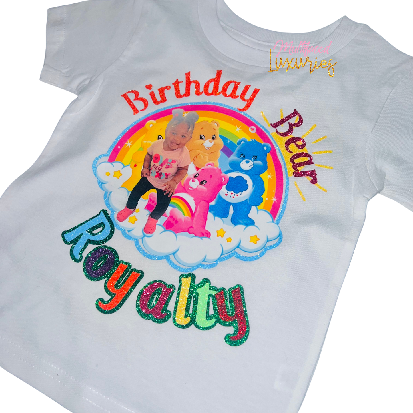 Camiseta de cumpleaños detallada para jóvenes