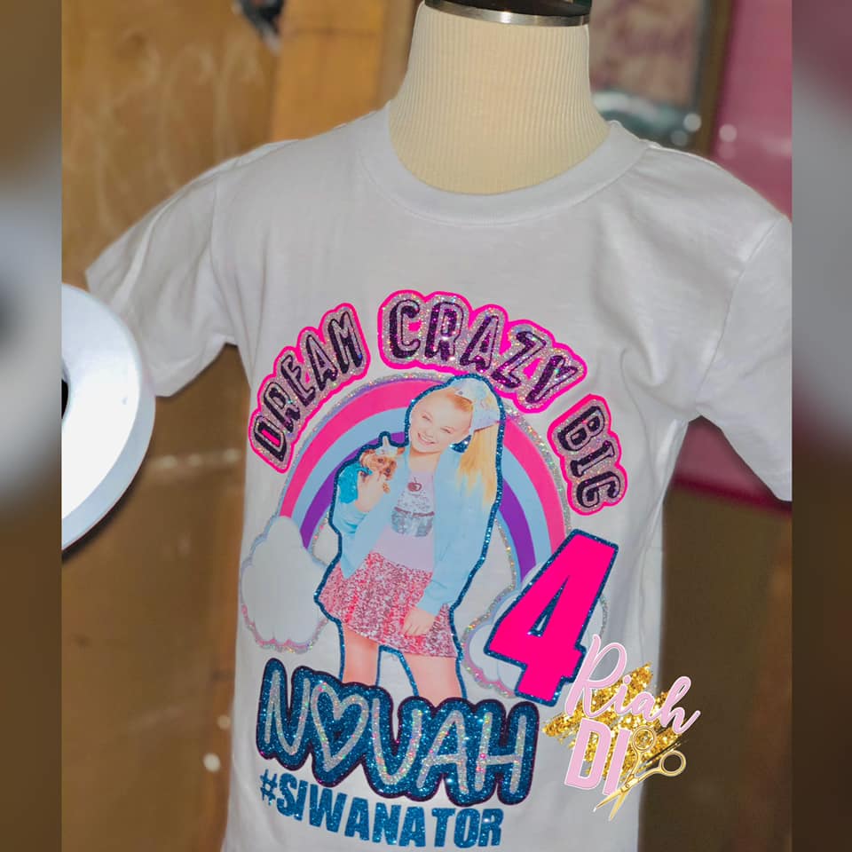 Chaqueta y camiseta vaquera para niña