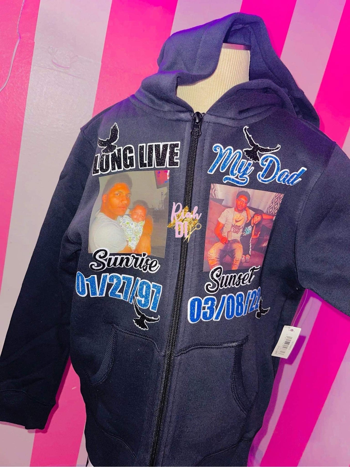 (JÓVENES) Sudadera con capucha Crescent Joggy con cara detallada y brillante