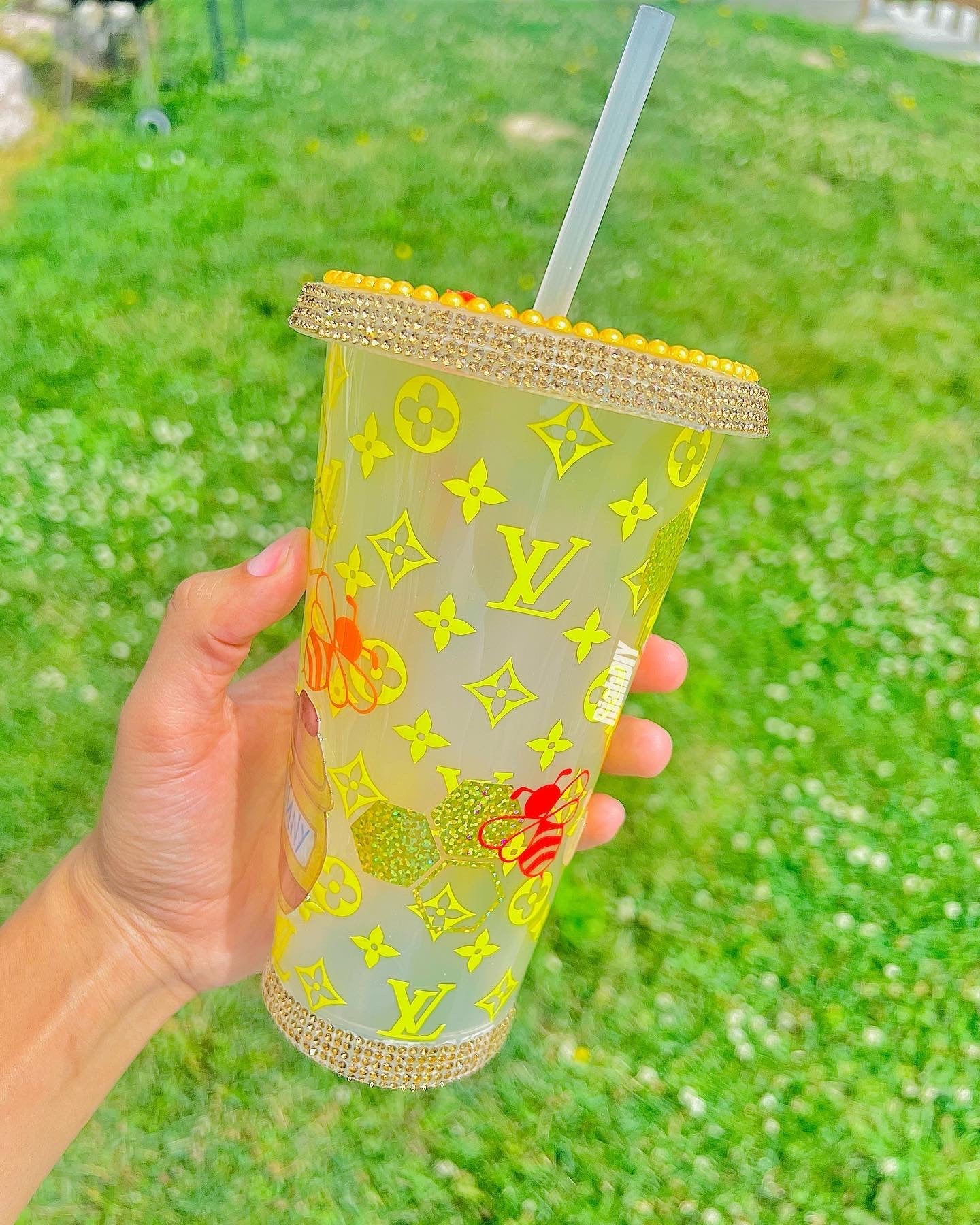Vaso estilo libre con diseño de oso Pooh