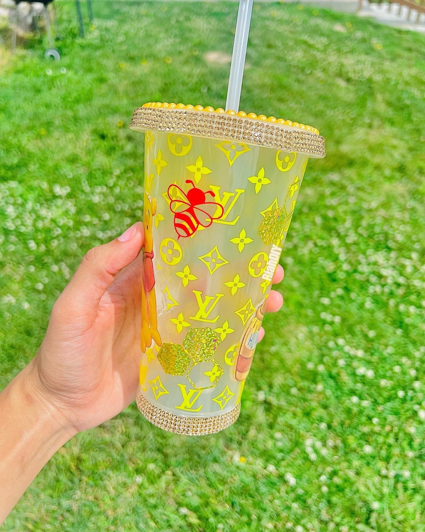 Vaso estilo libre con diseño de oso Pooh