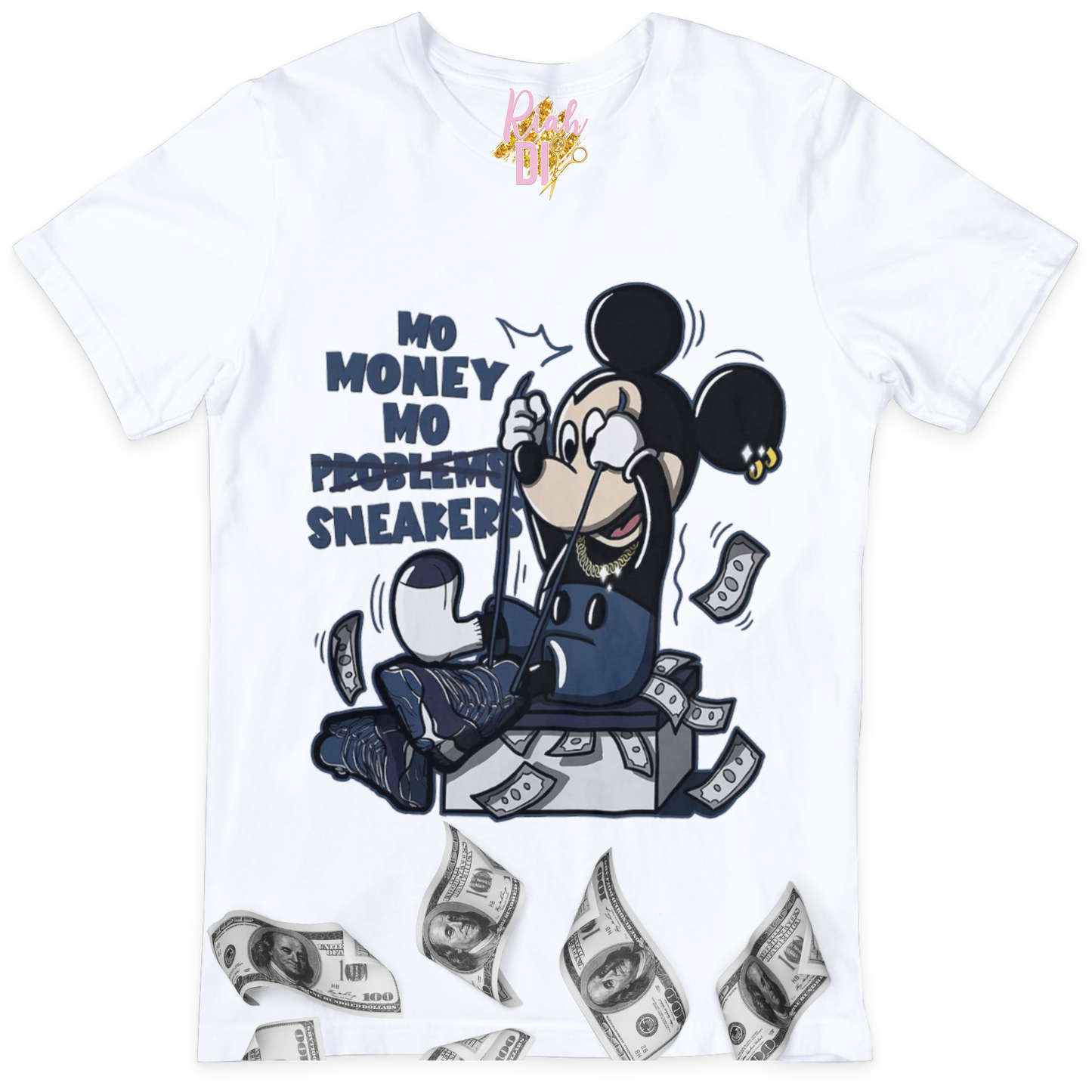 Camiseta "Más dinero, más zapatillas"