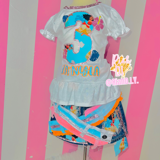 Conjunto de falda vaquera con personajes