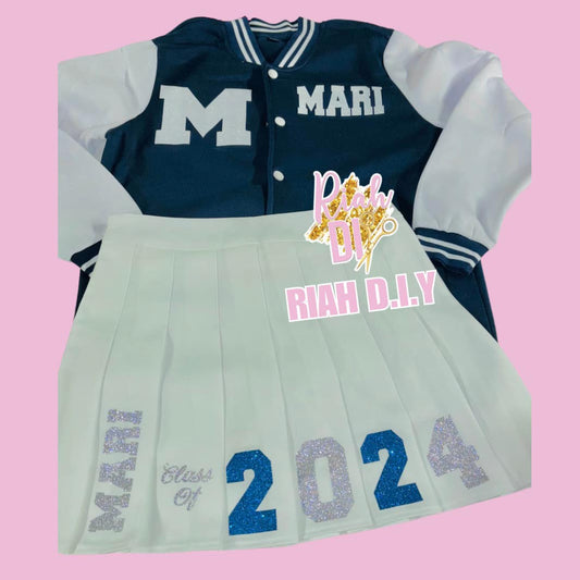 Chaqueta universitaria con falda de clase