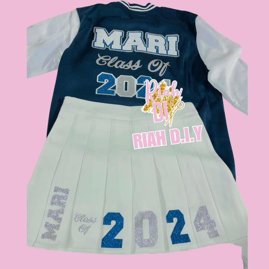 Chaqueta universitaria con falda de clase