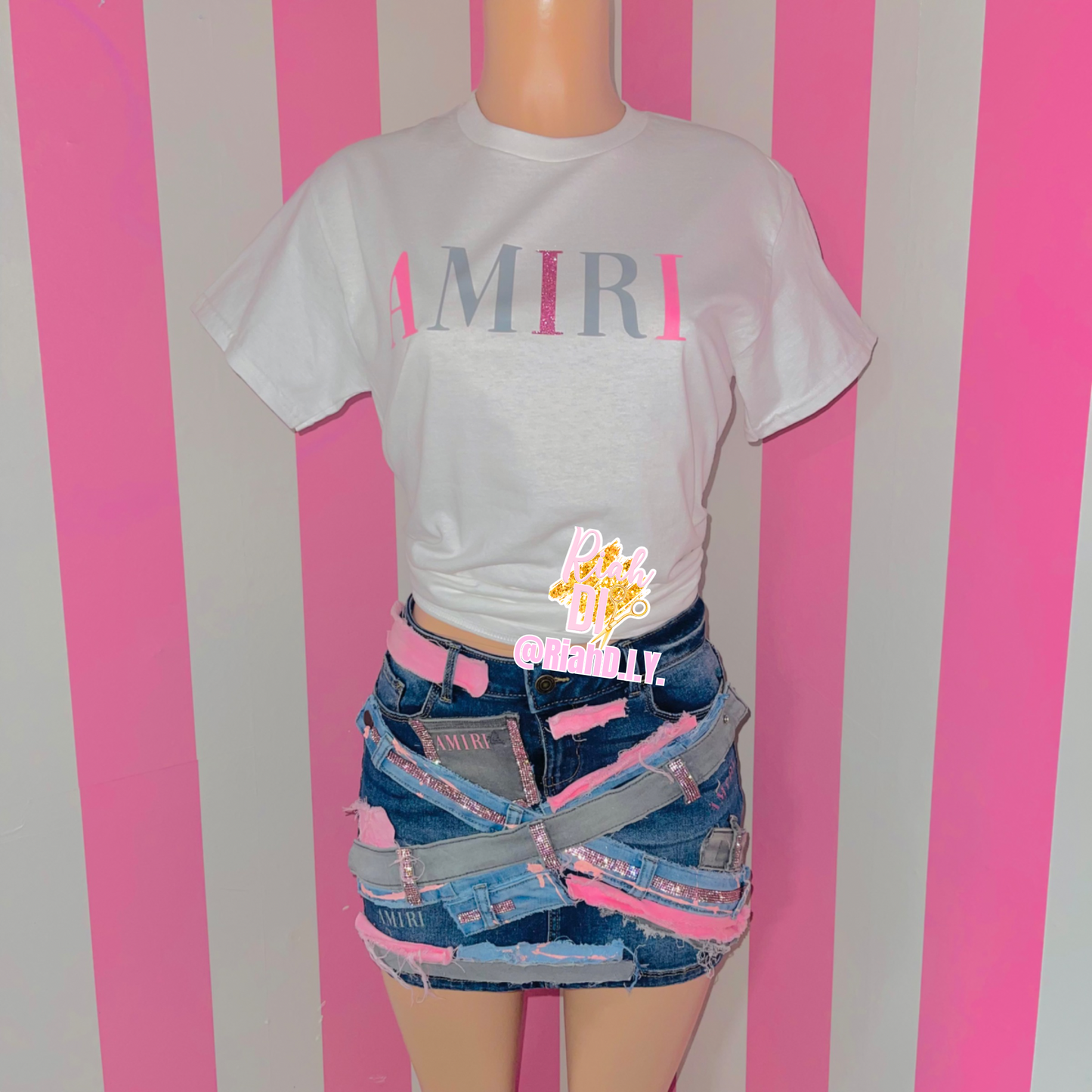 Conjunto de falda vaquera con camiseta