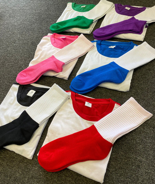 Conjunto de camiseta y calcetines conmemorativos en 3D de colores