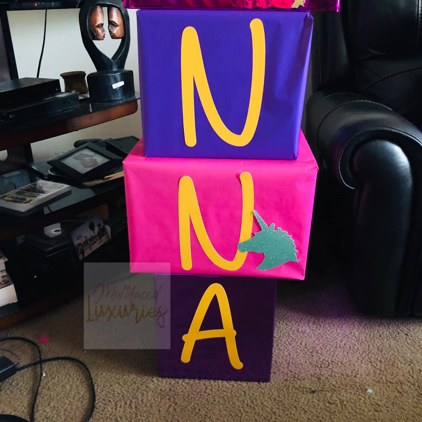 Name Stack Box