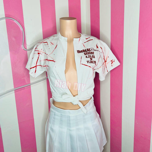 Camiseta con abertura y salpicaduras de pintura personalizada