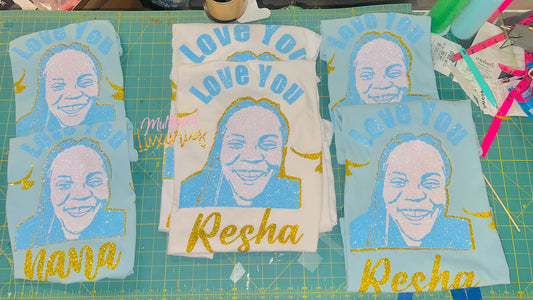 Trae tu propia camiseta conmemorativa con brillantina