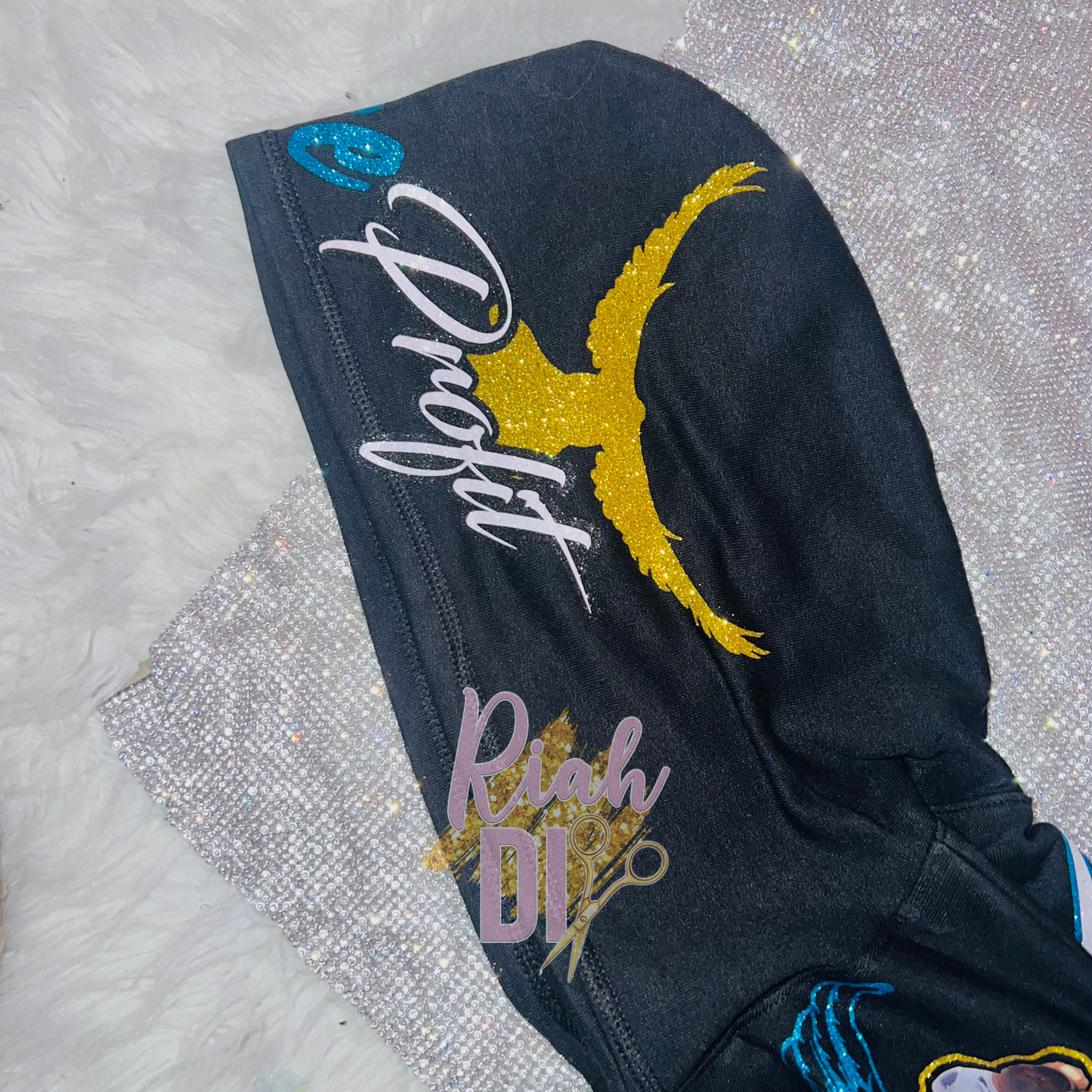 Sudadera con capucha completamente esmaltada con cara brillante