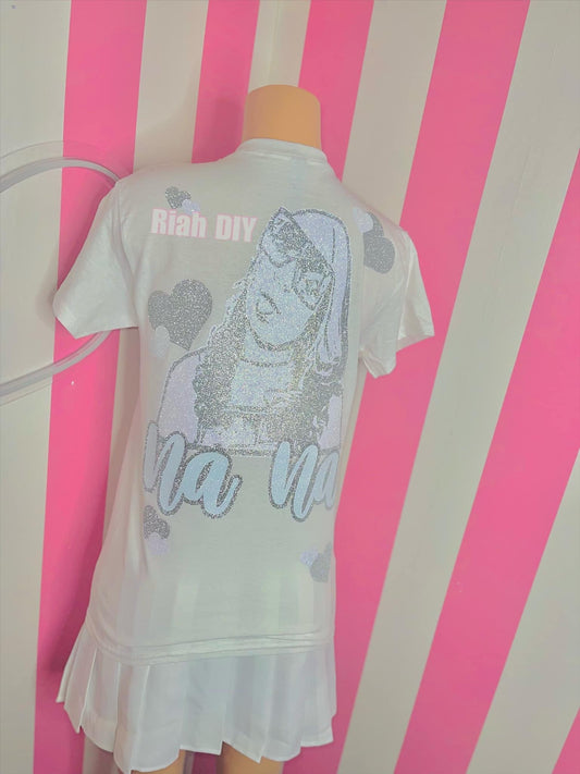 Camiseta XL con cara brillante