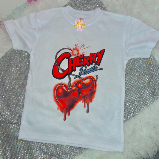 Camiseta Cherry Bomb