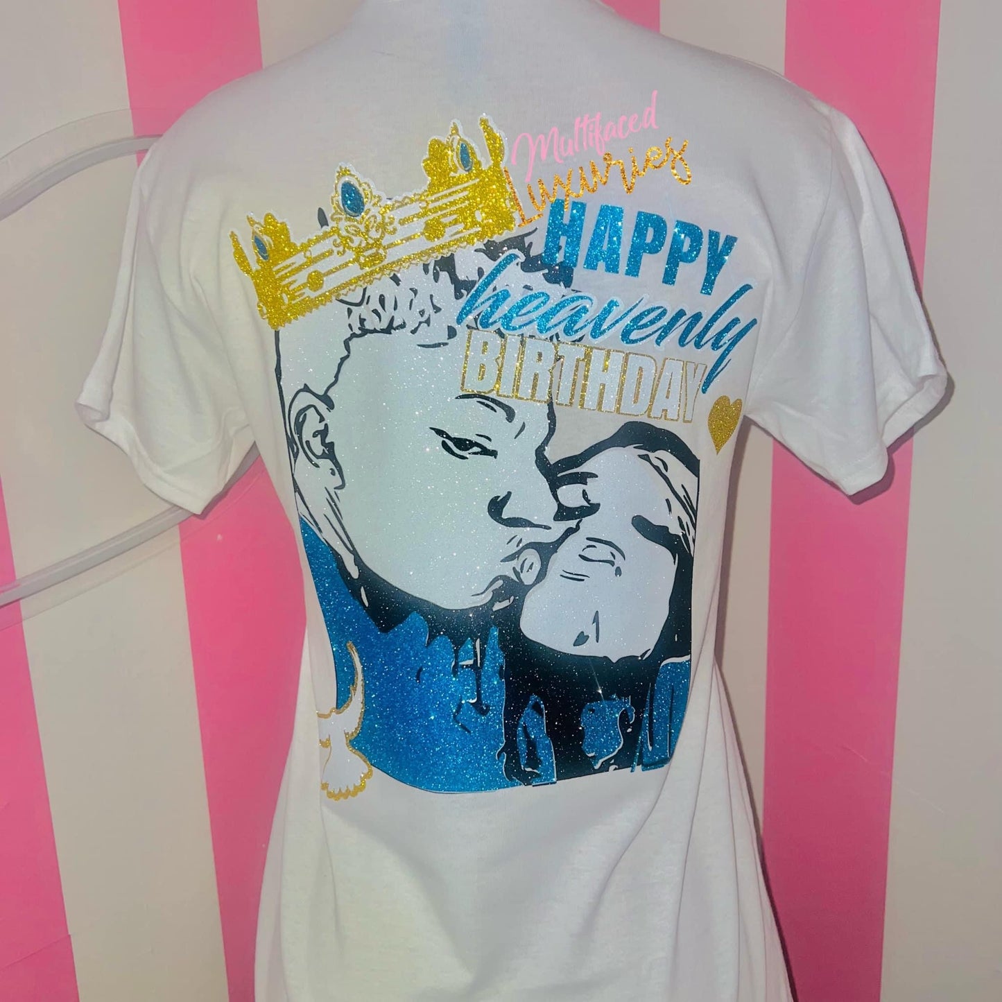 Camiseta XL con cara brillante